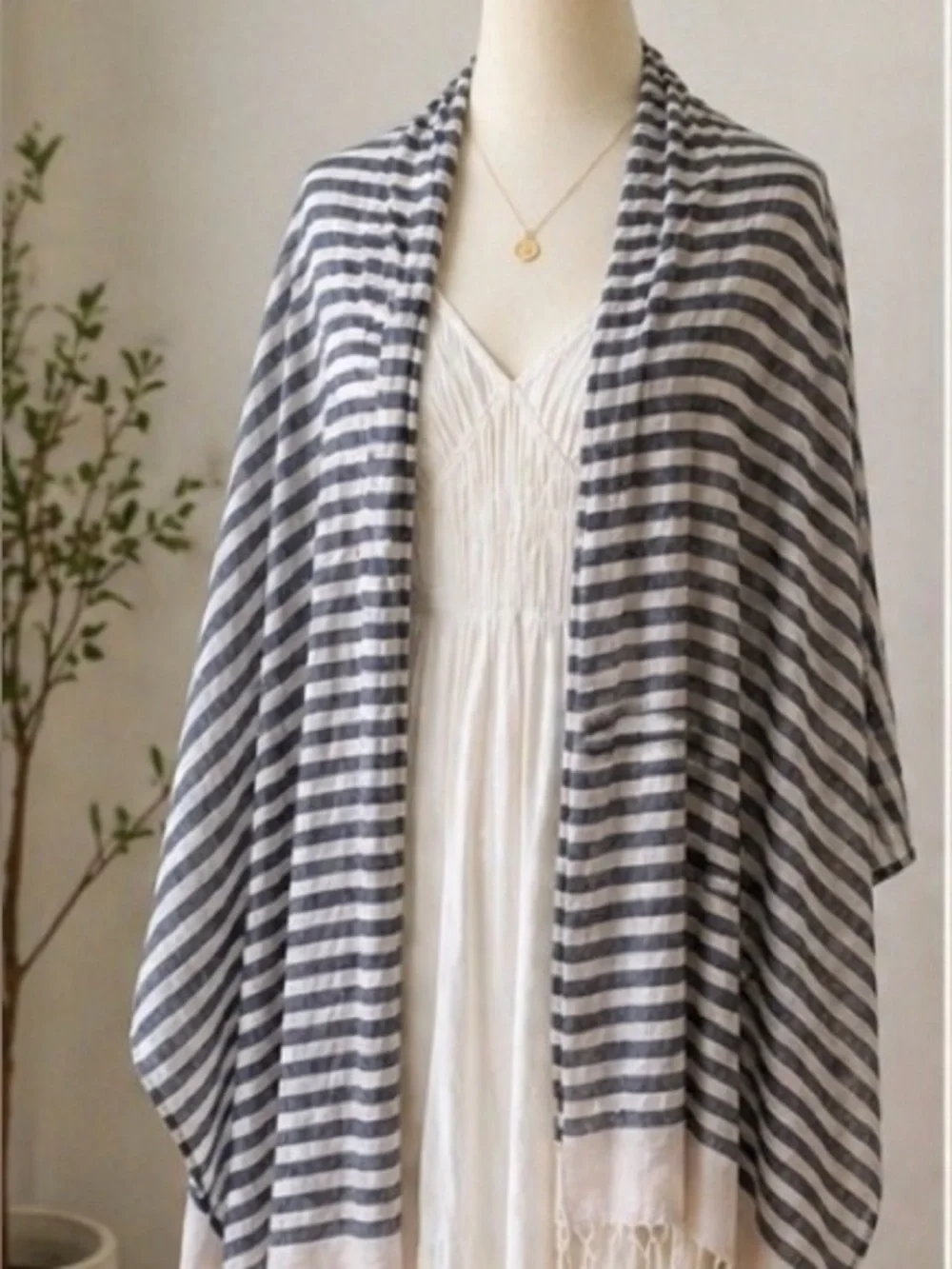 Forever 21 soft lightweight